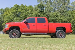 Chevrolet Silverado 2500 HD Suspension Lift Kit - Rough Country - 3.5 Inch Knuckle Lift Kit, V2 w/ Overloads - '11-'19